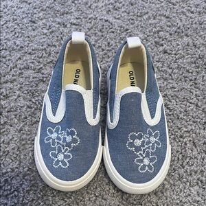 Old Navy toddler Blue Floral Slip-On Sneakers